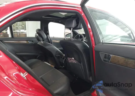 2008 Mercedes-Benz C 350 Sport from USA, damaged, VIN WDDGF56X58R040683